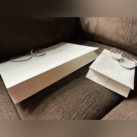 Apple products paper bags small and regular size. Price are for both - Picture 2 of 4